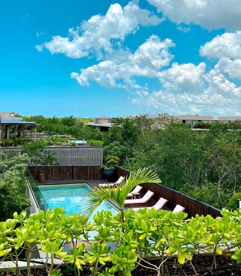 Kuukum Tulum Hotel 5*,